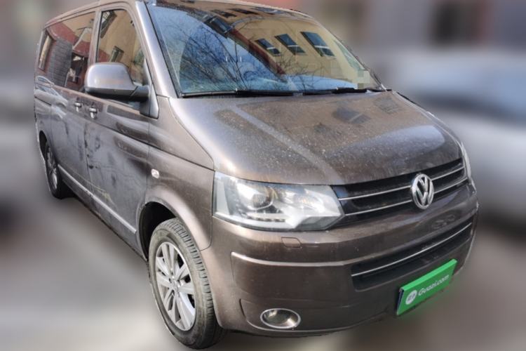 Used Volkswagen Multivan 2012 2.0 TSI Four-Wheel Drive Deluxe Edition Front Right 45 Deg