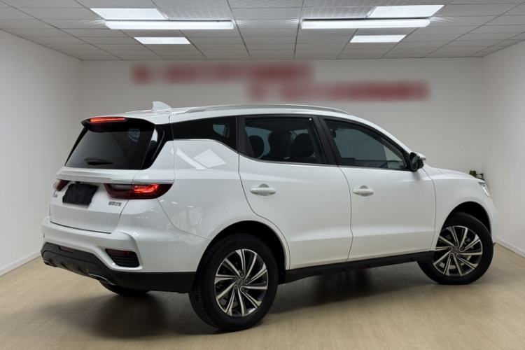 Used Geely Auto Vision X6 2020 1.4T Manual Luxury Model
