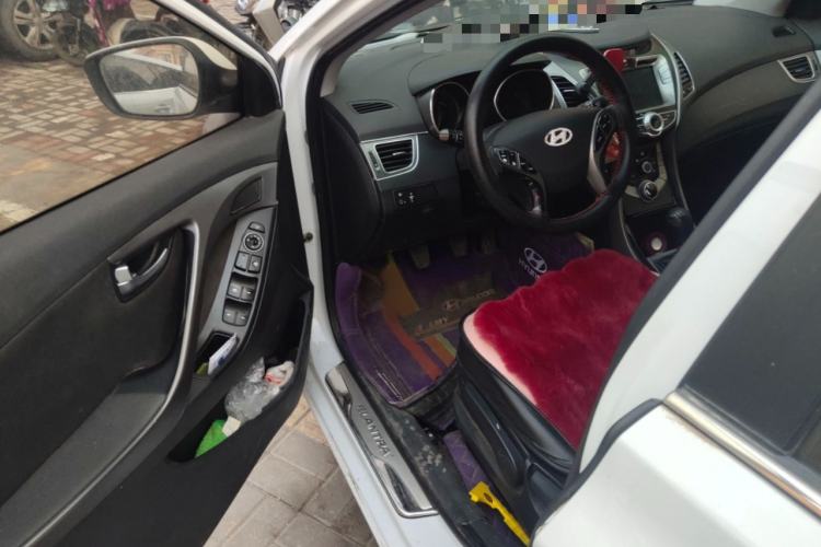 Used Hyundai Elantra (5th Generation / Langdong) 2015 1.6L Manual Leading Model
