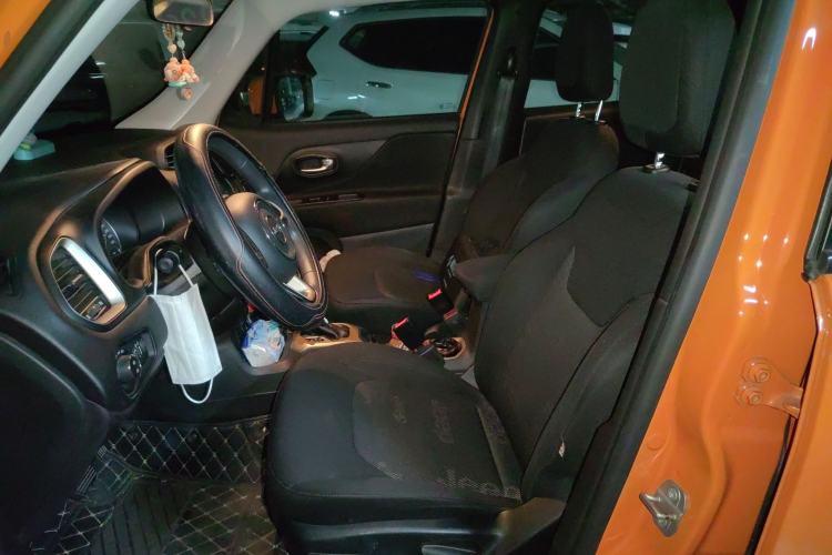 Used Jeep Renegade 2017 180T Automatic High-Energy Version