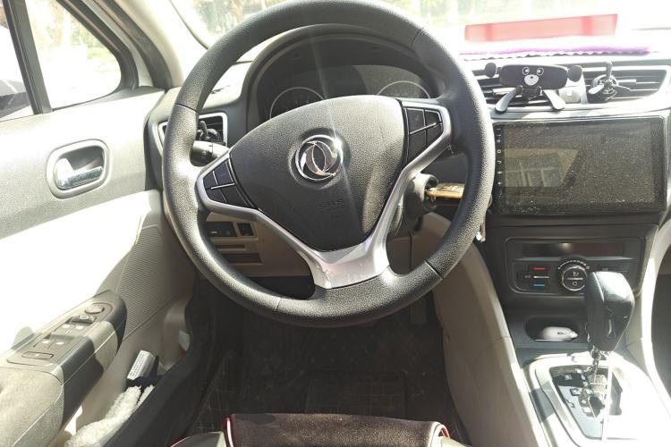 Used Dongfeng Aeolus L60 2015 1.8L Automatic New Enjoyment Model
