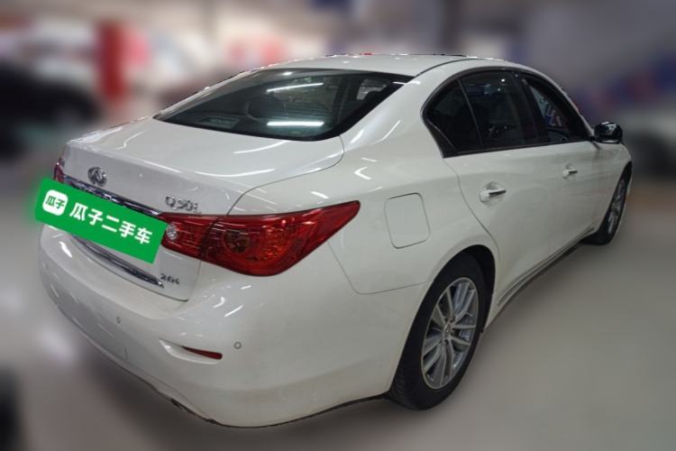 Used Infiniti Q50L 2015 2.0T Luxury Edition
