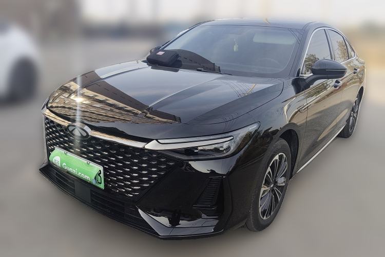 Used Chery Fengyun A8 2025 Model 70km Basic Version