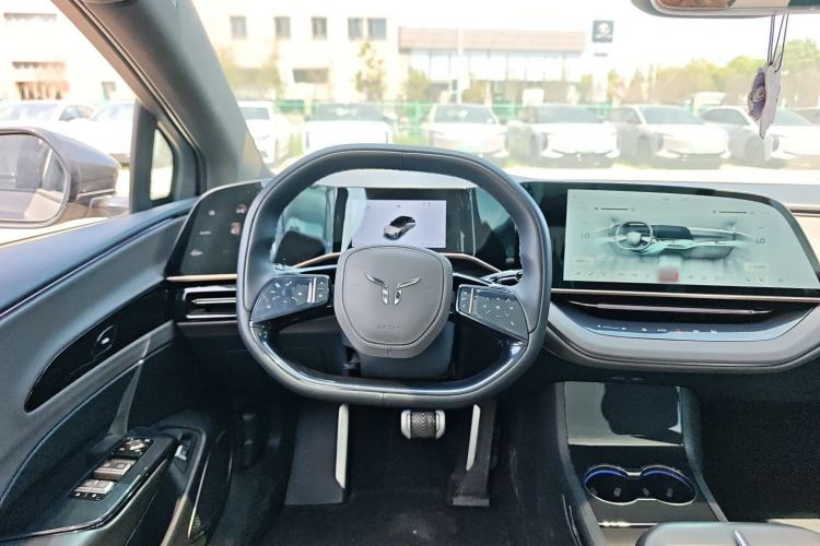 Used Hongqi EH7 2024 690 Pro Steering Wheel