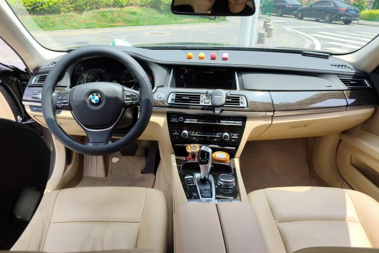 Used BMW 7 Series 2014 730Li Premium Edition
