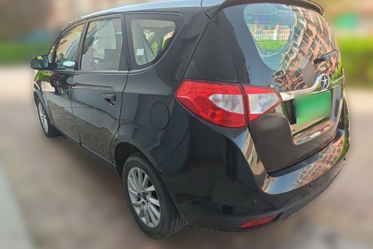 Used JAC Group Refine M2 2013 1.5L Manual Comfort Model 5 Seats
