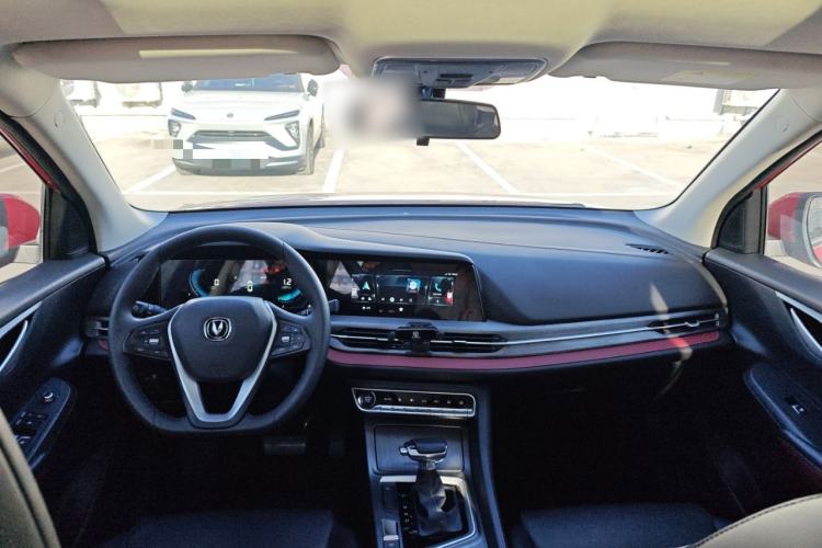 Used CHANGAN CS55PLUS 2020 1.5T Automatic Colorful Model Center Console