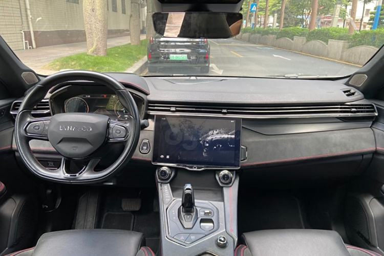 Used Lynk & Co 05 2022 2.0TD Four-Wheel Drive Dynamic Halo