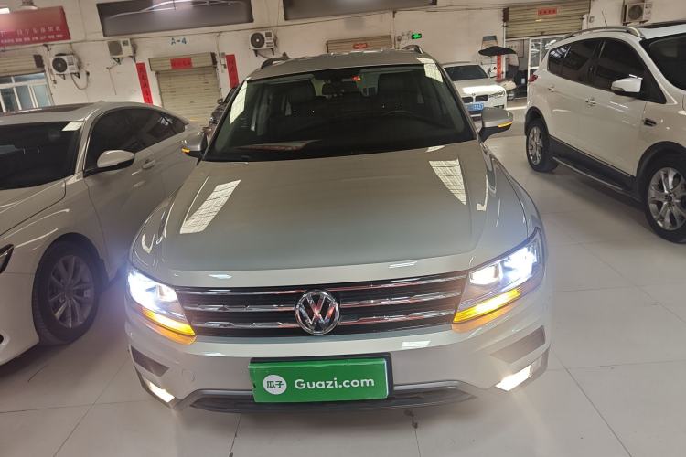 Used Volkswagen Tiguan L 2017 330TSI Automatic Two-Wheel Drive Luxury Edition
