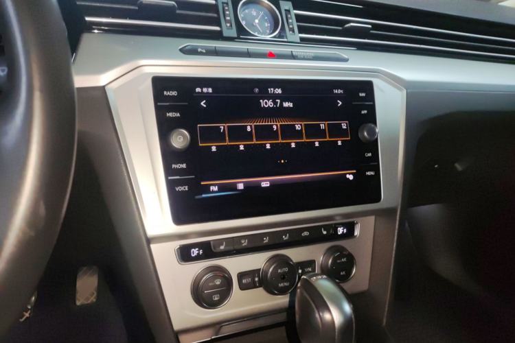 Used Volkswagen Variant 2018 380TSI Two-Wheel Drive Comfort Edition