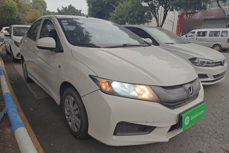 Used Honda City 2015 1.5L manual Comfort version