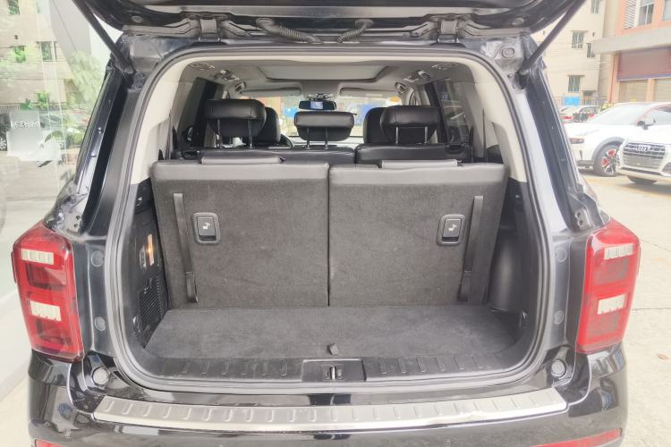 Used GAC Trumpchi GS8 2017 320T Two-Wheel Drive Luxury Smart Connectivity Version (7 Seats) Trunk