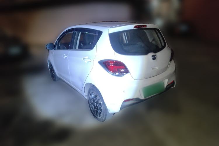 Used CHANGAN Benni 2015 1.4L IMT Luxury Model China V Standard
