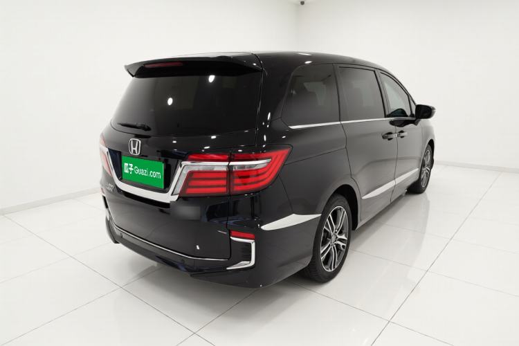 Used Honda Elysion 2019 2.0L Hybrid Supreme Edition Rear Right 45 Deg