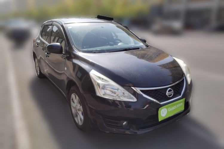 Used Nissan Tiida 2013 1.6L CVT Cool Cafe Edition Front Right 45 Deg