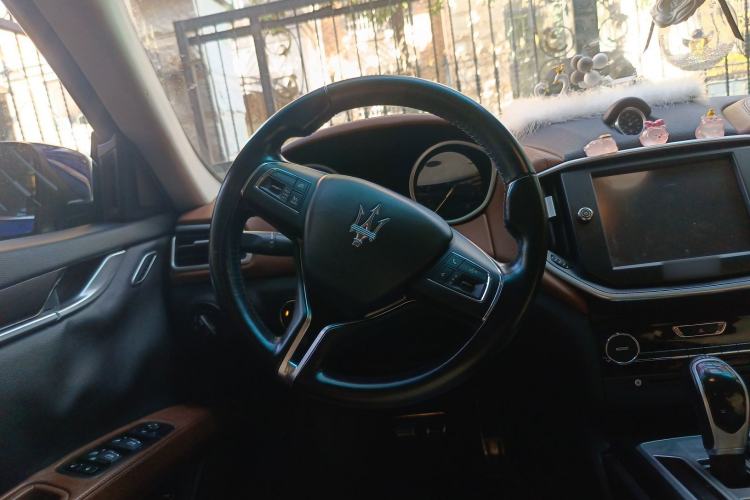 Used Maserati Ghibli 2014 3.0T Standard Edition
