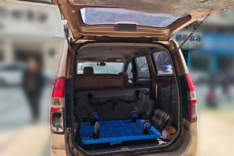 Used Wuling Hongguang 2014 1.2L Base Model China IV Trunk