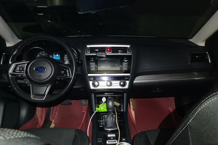 Used Subaru Legacy 2020 Revised Version 2.5i All-Wheel-Drive Fashion Edition Center Console