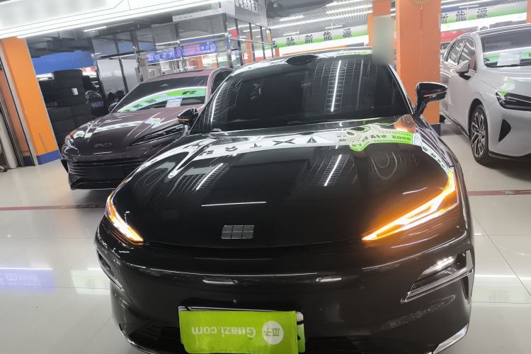 Used Geely Galaxy 8 2025 130km EM-P Starship Edition Front