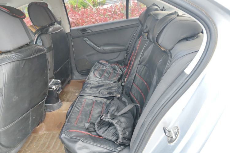 Used Volkswagen Santana 2013 1.6L Manual Fashion Edition Left Rear Seat