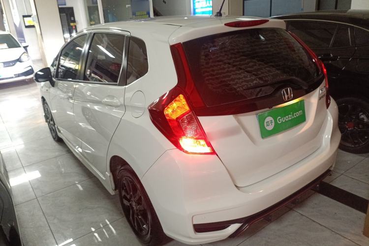 Used Honda Fit 2018 1.5L CVT Trendy Sports Edition
