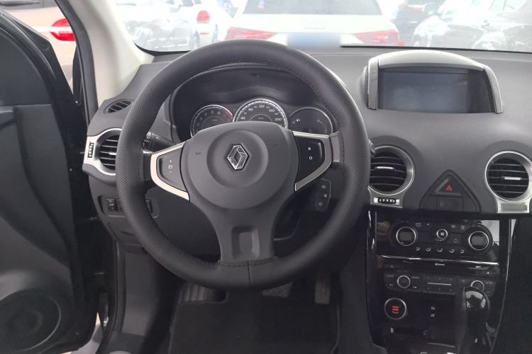 Used Renault Koleos 2015 2.5L Two-Wheel Drive Comfort Edition
