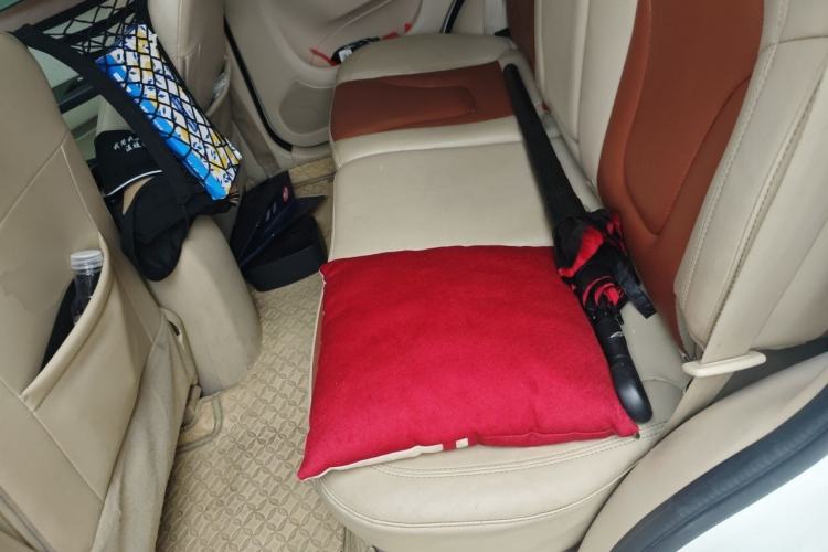 Used Haima S7 2015 Revised Version 2.0L Automatic Zongchi Trim
