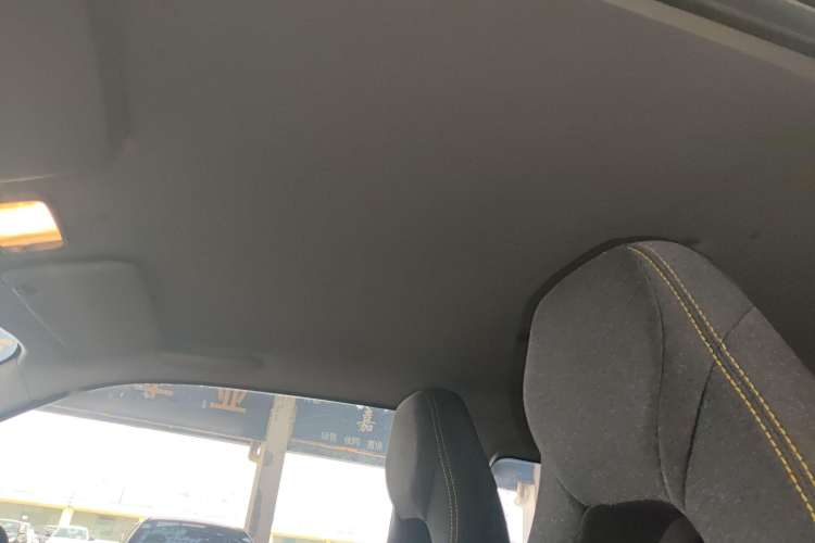 Used Chery New Energy QQ Ice Cream 2022 170km Sundae Phosphate Lithium-Ion Headliner