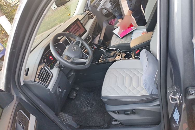 Used Volkswagen Tayron 2023 330TSI Two-Wheel-Drive Luxury Plus Advanced Version
