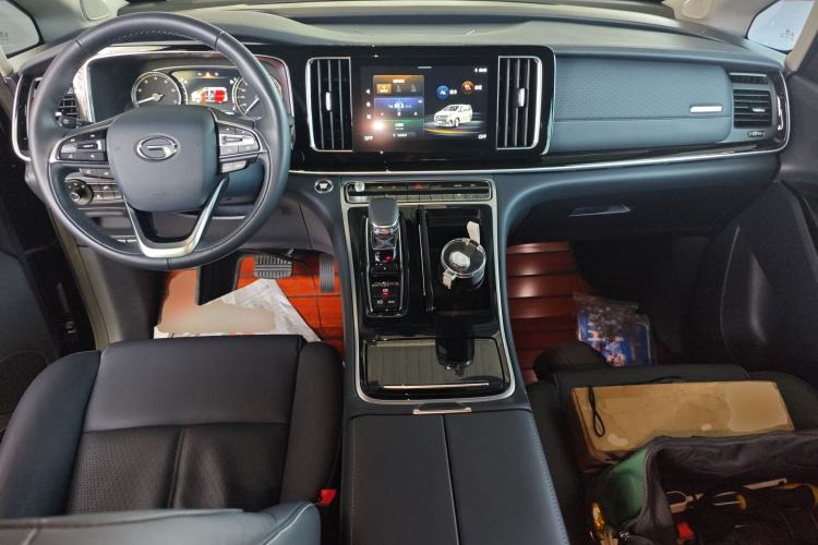 Used GAC Trumpchi M8 2023 Lingxiu Series 390T Deluxe Edition Center Console