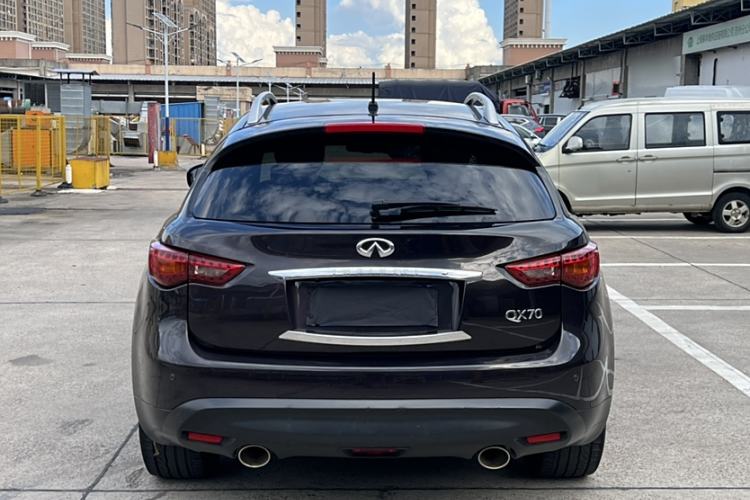 Used Infiniti QX70 2013 3.7L Standard Edition