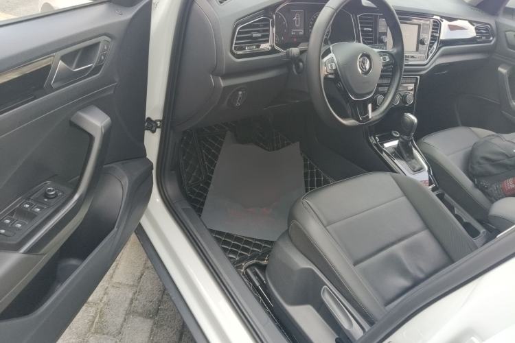 Used Volkswagen T-ROC 2018 280TSI DSG Two-Wheel-Drive Comfort Version China V Standard Driver Seat