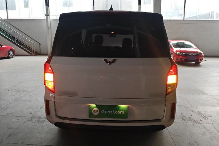 Used Wuling Zhengcheng 2021 1.5T Manual Comfort Version Rear