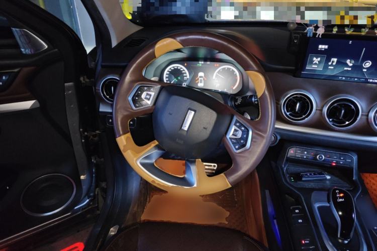 Used Wey VV6 2018 2.0T Four-Wheel Drive Flagship Version China V Standard Steering Wheel