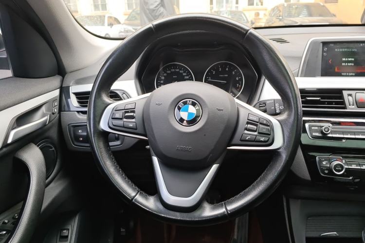 Used BMW X1 2018 sDrive20Li Leading Model
