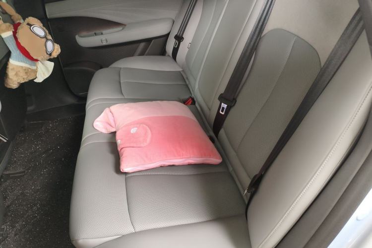 Used Nissan N7 2025 625 Max Left Rear Seat