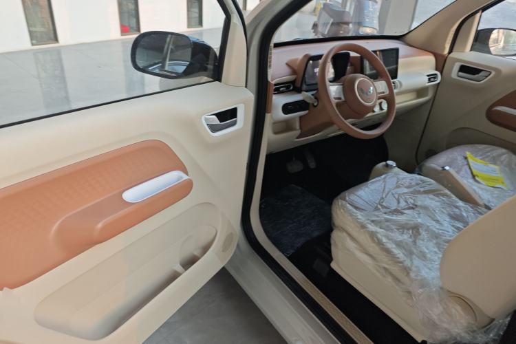 Used Wuling Hongguang MINIEV 2024 3rd Generation 215km Youth Edition