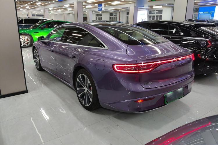 Used Hima Luxeed S7 2025 785 km Ultra