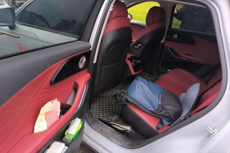 Used EXEED Stellar 2023 400T Two-Wheel Drive Comfort Flyfish Edition
