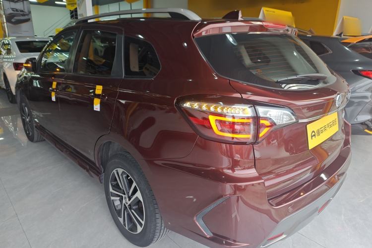 Used Venucia T70 2018 2.0L CVT Smart Enjoyment Version
