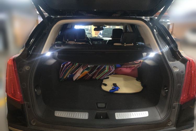 Used Cadillac XT5 2018 25T Luxury Model
