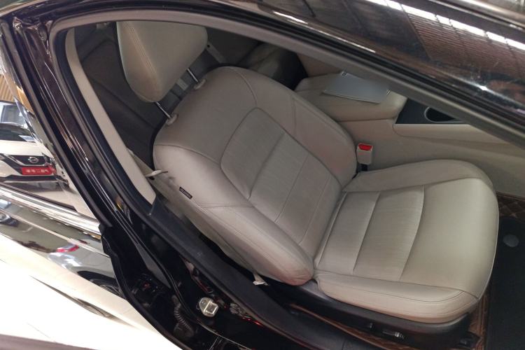 Used Nissan Teana 2019 2.0L XL Comfort Edition Right Front Seat