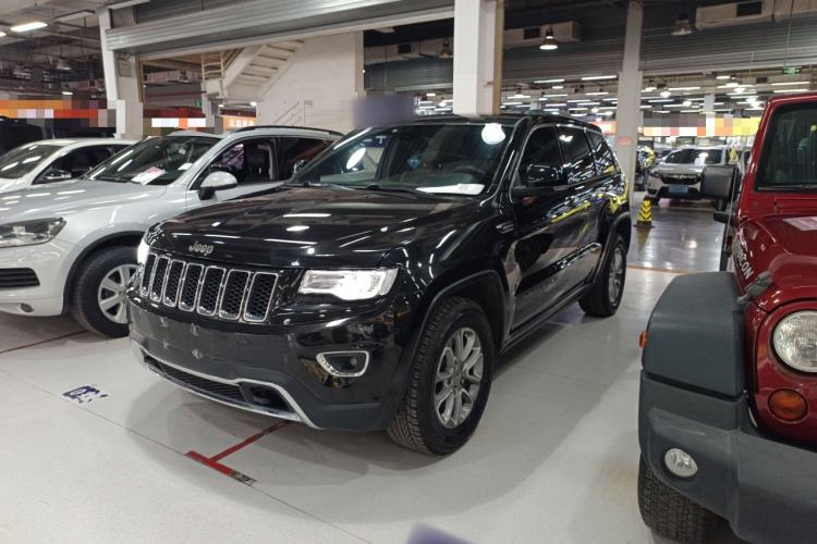 Used Jeep Grand Cherokee (Import) 2014 3.0L Comfort Navigation Edition