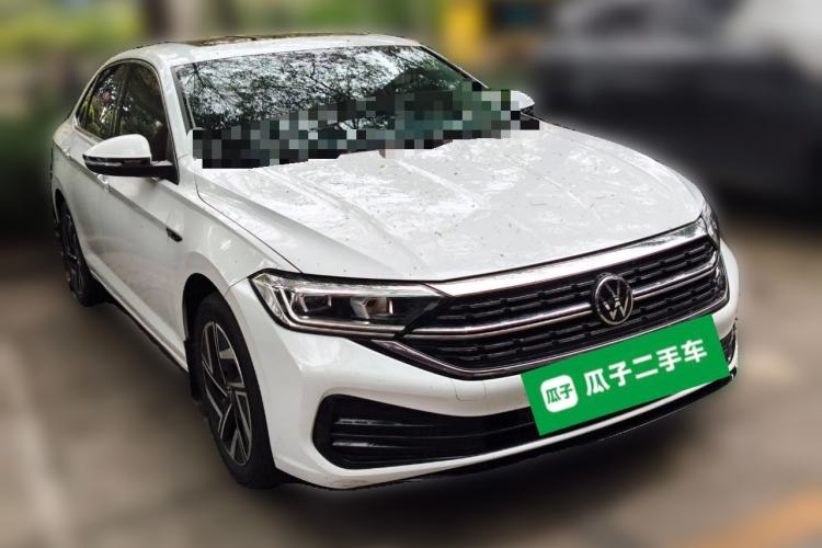 Used Volkswagen Sagitar 2023 280TSI DSG Excellence Edition Front Right 45 Deg