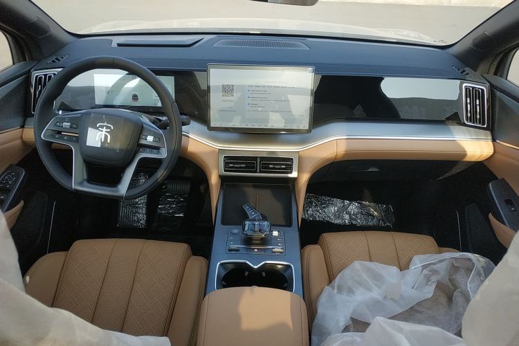 Used BYD Song L DM-i 2024 112 km Leading Edition
