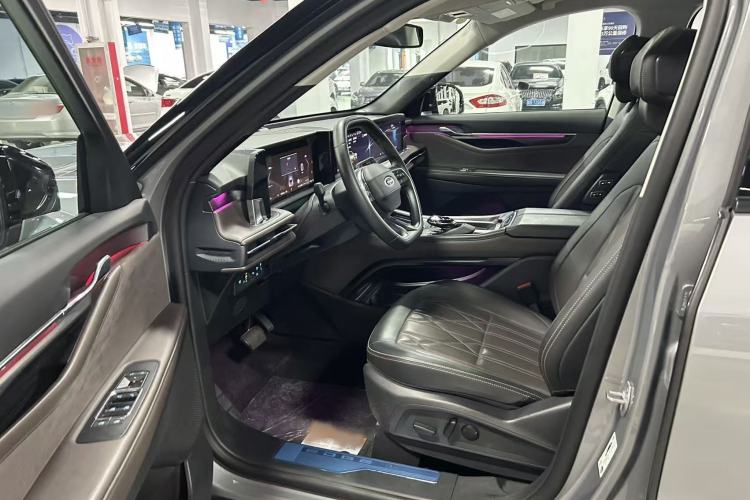 Used Ford Edge 2025 Ford Explorer L 2.0T EcoBoost E-Hybrid Four-Wheel-Drive 7-Seater Supreme Model