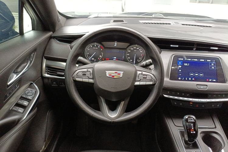 Used Cadillac XT4 2022 28T Two-Wheel Drive Prestige Version
