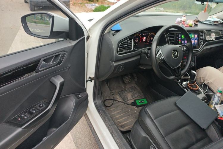 Used Volkswagen T-ROC 2021 280TSI DSG Two-Wheel Drive Comfort Connect Edition Driver Seat