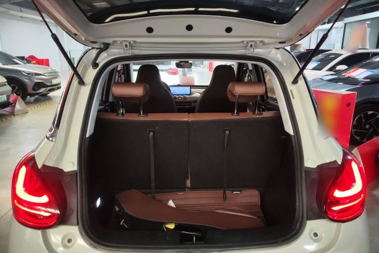 Used Wuling Bingo 2023 410 km Lingxi Deluxe Edition Trunk