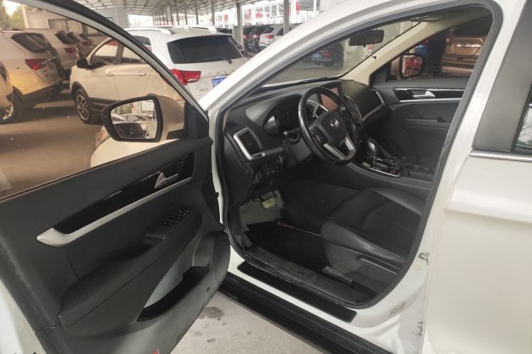 Used Dongfeng Aeolus AX7 2016 2.0L Automatic Zhiyi Trim
